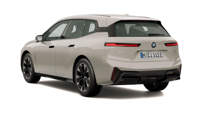 BMW iX 300kW xDr45 M Sport 101kWh 5dr Auto [Tech/Sky/Pro] Electric Estate - Image 3